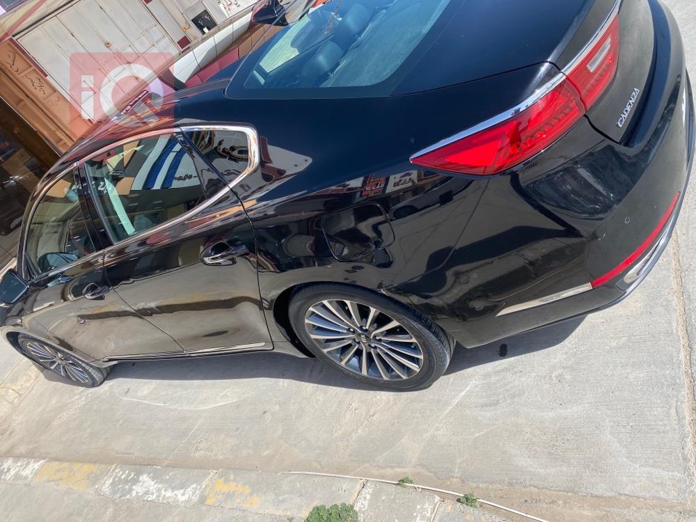Kia Cadenza